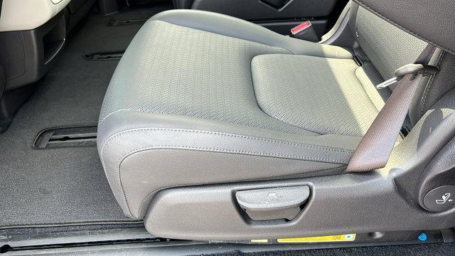 used 2024 Kia Carnival car, priced at $42,910