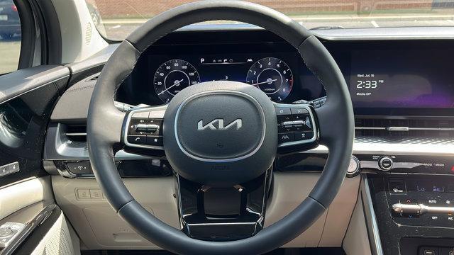 used 2024 Kia Carnival car, priced at $42,910