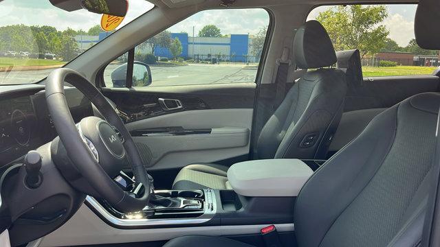 used 2024 Kia Carnival car, priced at $42,910