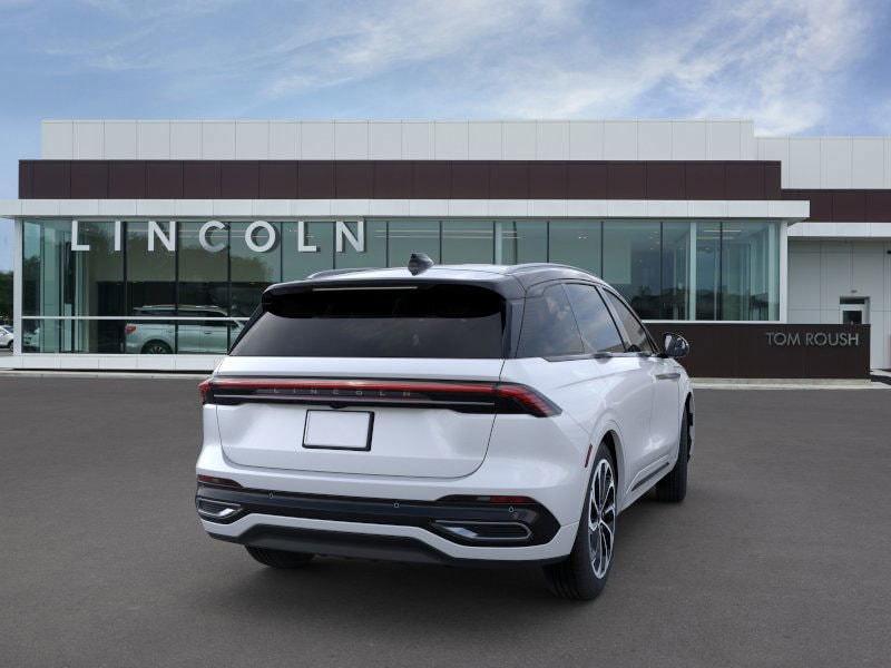 new 2025 Lincoln Nautilus car, priced at $69,910