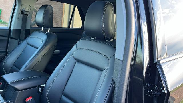 used 2023 Ford Explorer car, priced at $36,425