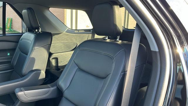 used 2023 Ford Explorer car, priced at $36,425