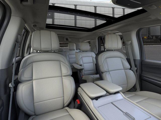 new 2025 Lincoln Navigator car, priced at $103,935