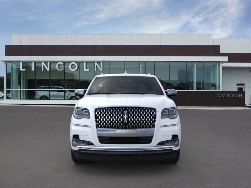 new 2024 Lincoln Navigator car, priced at $117,065