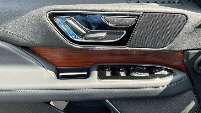 used 2024 Lincoln Navigator car, priced at $67,911