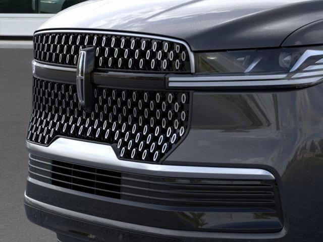 new 2025 Lincoln Navigator car, priced at $103,185