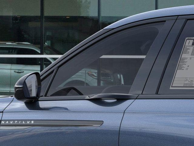 new 2025 Lincoln Nautilus car, priced at $67,070