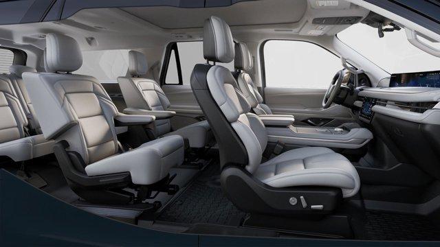 new 2025 Lincoln Navigator L car