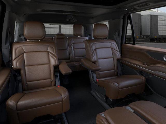 new 2025 Lincoln Navigator car, priced at $104,335