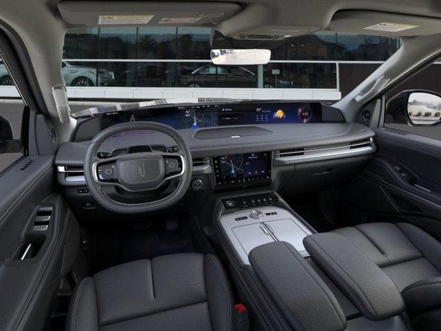 new 2025 Lincoln Navigator car, priced at $103,125