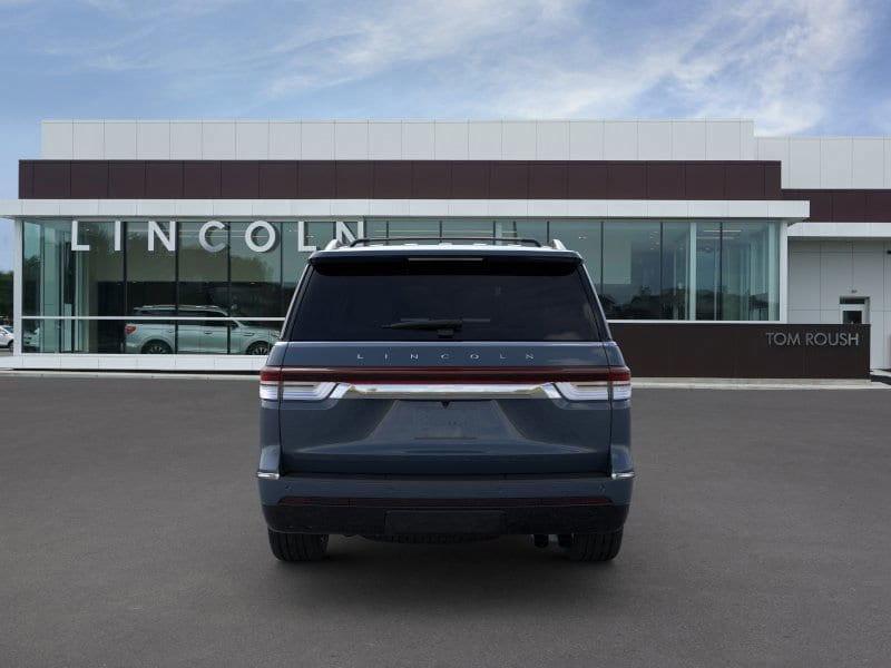 new 2024 Lincoln Navigator car, priced at $108,425