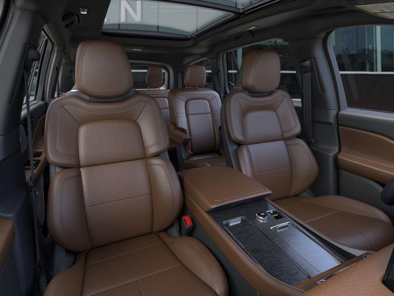 new 2025 Lincoln Aviator car, priced at $80,710