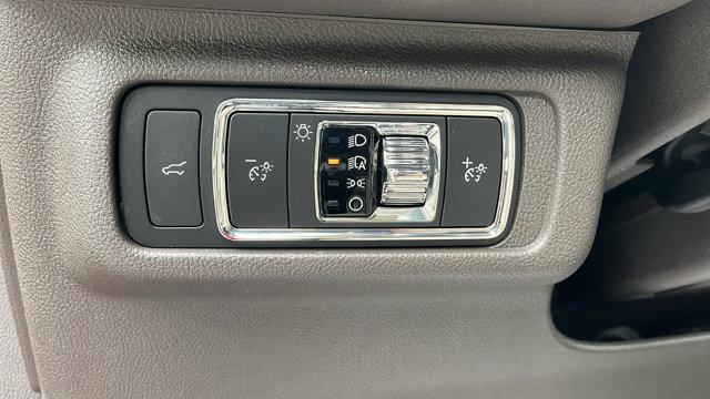 used 2022 Lincoln Corsair car, priced at $31,425