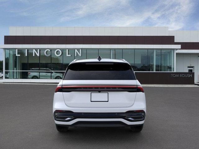 new 2025 Lincoln Nautilus car