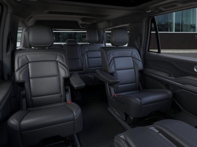 new 2025 Lincoln Navigator L car, priced at $110,075