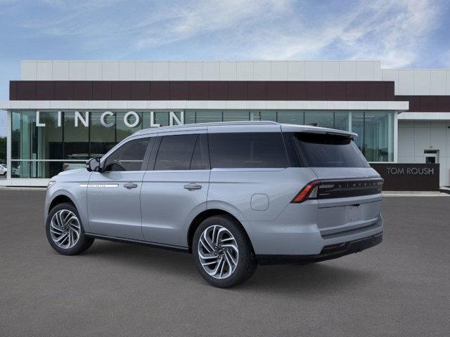 new 2025 Lincoln Navigator car, priced at $104,705