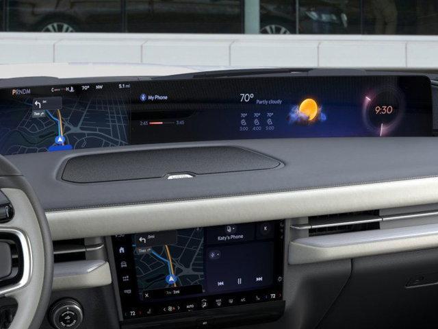 new 2025 Lincoln Navigator L car, priced at $107,325