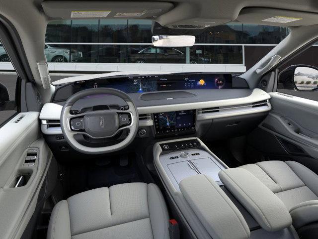 new 2025 Lincoln Navigator L car, priced at $107,325