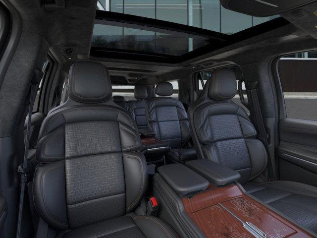 new 2025 Lincoln Navigator L car, priced at $122,190
