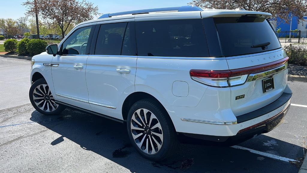 new 2024 Lincoln Navigator car, priced at $108,175