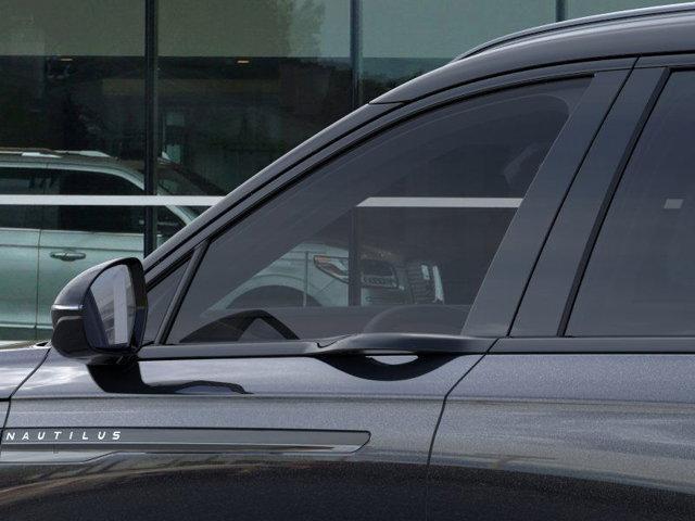 new 2025 Lincoln Nautilus car