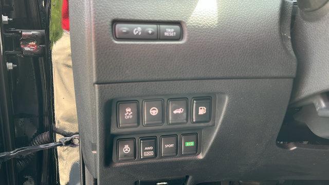 used 2020 Nissan Rogue car, priced at $16,806