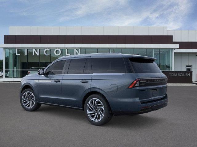 new 2025 Lincoln Navigator car, priced at $104,275