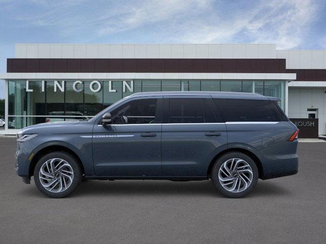 new 2025 Lincoln Navigator car, priced at $104,275