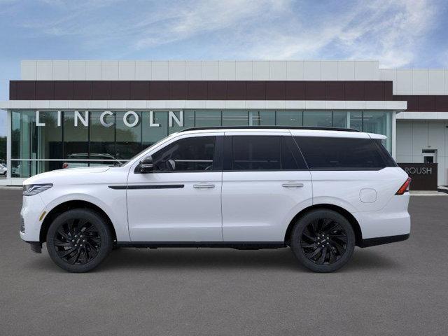 new 2025 Lincoln Navigator car, priced at $107,925