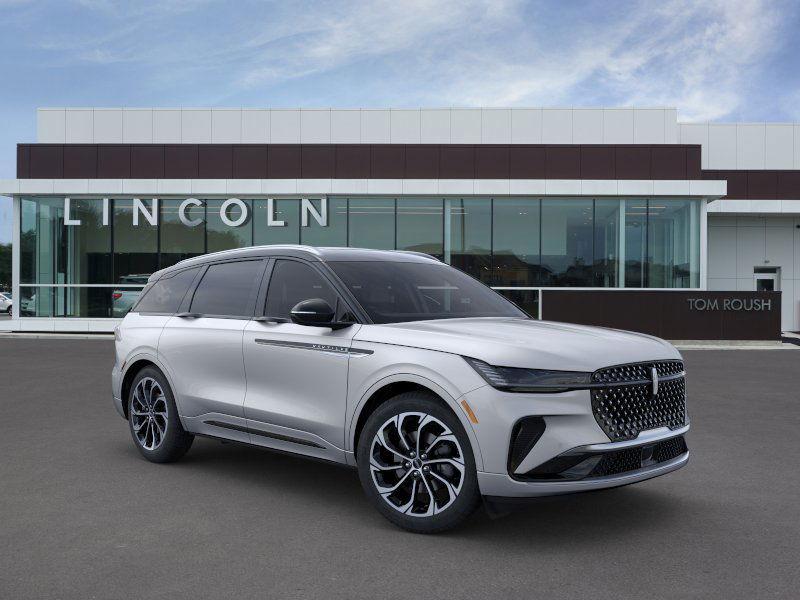 new 2025 Lincoln Nautilus car, priced at $62,605