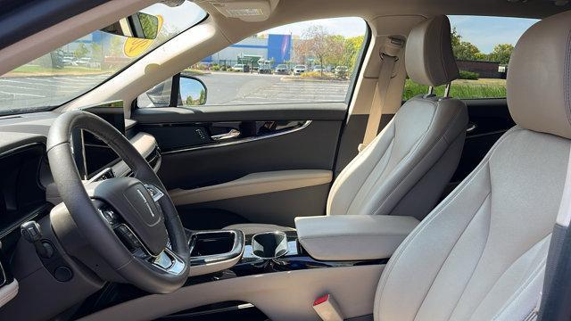 used 2022 Lincoln Nautilus car, priced at $30,406