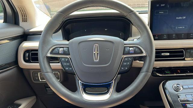 used 2022 Lincoln Nautilus car, priced at $30,406