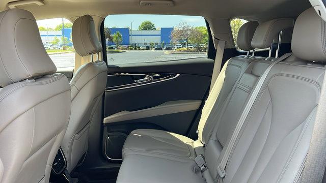 used 2022 Lincoln Nautilus car, priced at $30,406