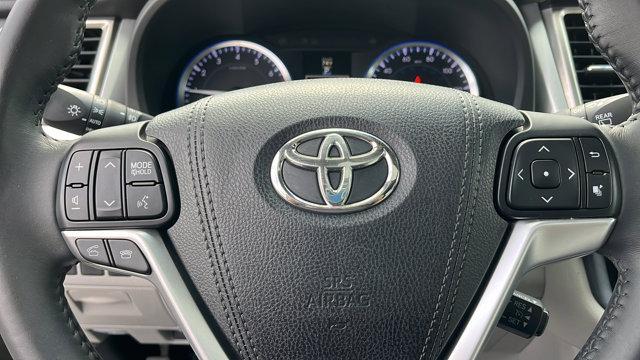 used 2016 Toyota Highlander car, priced at $16,109