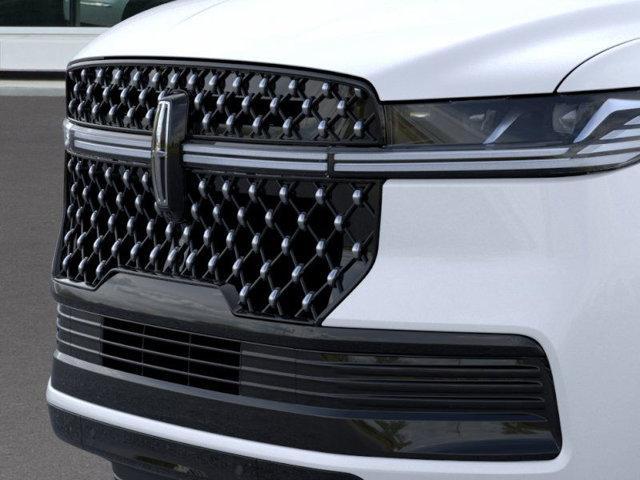 new 2025 Lincoln Navigator L car, priced at $123,465
