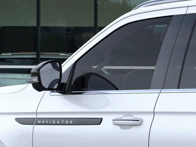new 2025 Lincoln Navigator L car, priced at $123,465