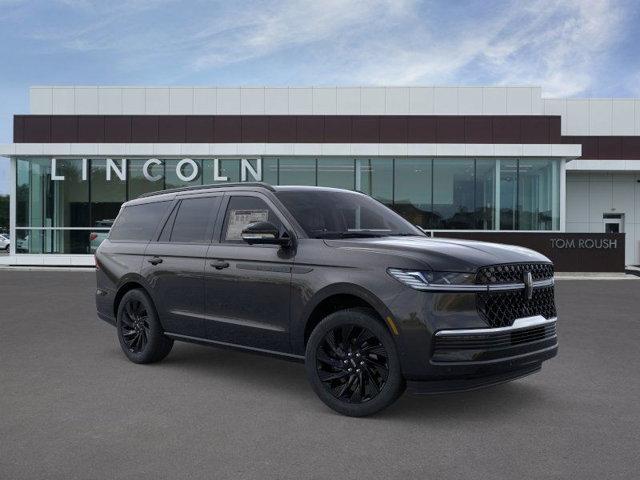 new 2025 Lincoln Navigator car, priced at $106,625