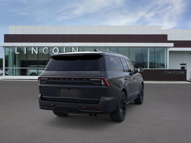 new 2025 Lincoln Navigator car, priced at $106,625