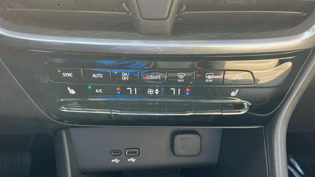 used 2024 Buick Encore GX car, priced at $28,925