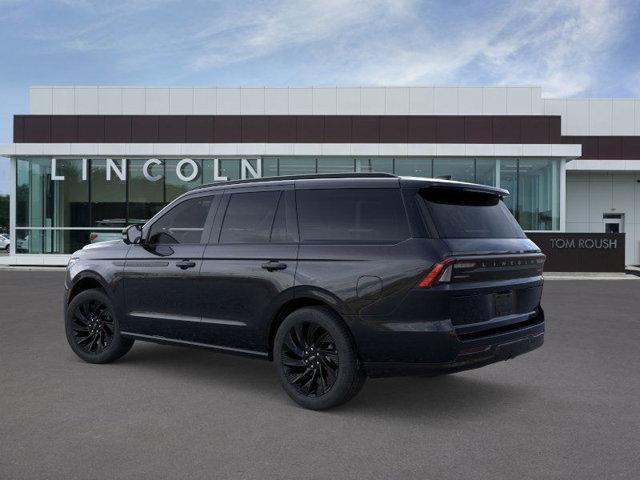 new 2025 Lincoln Navigator car, priced at $109,835