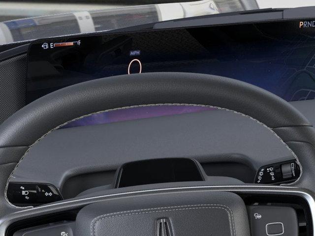 new 2025 Lincoln Navigator car, priced at $109,835