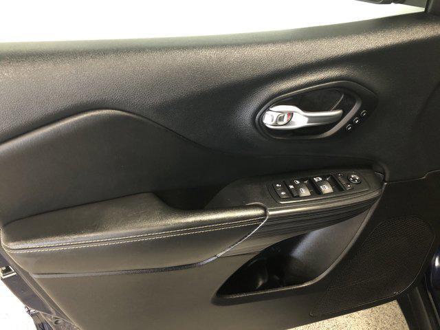 used 2015 Jeep Cherokee car, priced at $19,995