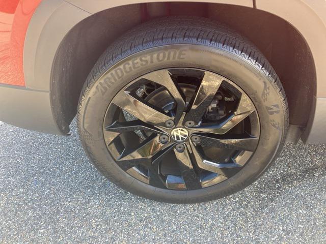 used 2022 Volkswagen Taos car, priced at $20,162