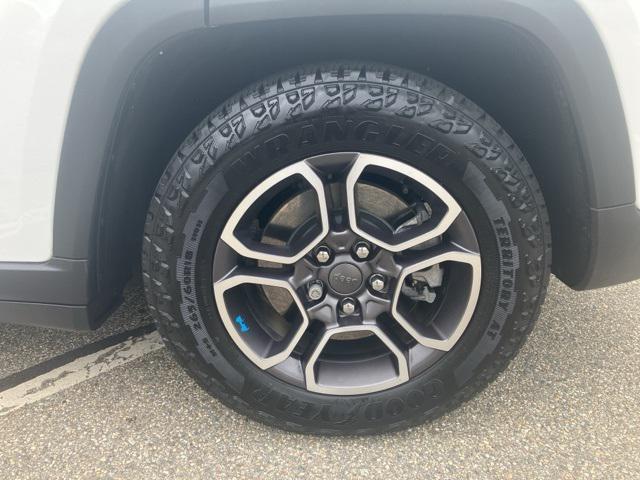 used 2023 Jeep Grand Cherokee 4xe car, priced at $38,892