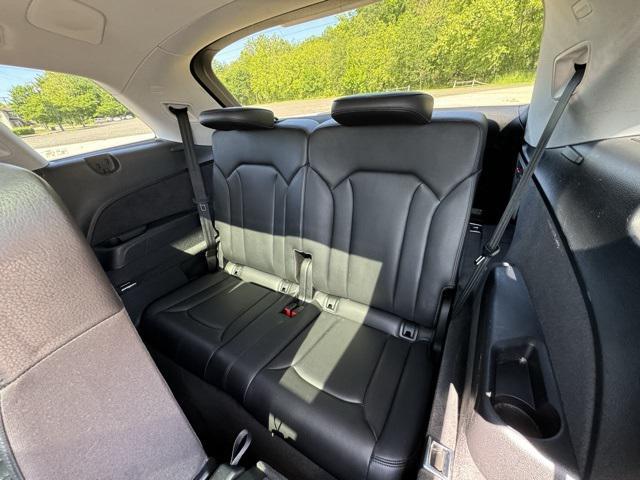 used 2019 Audi Q7 car, priced at $18,114