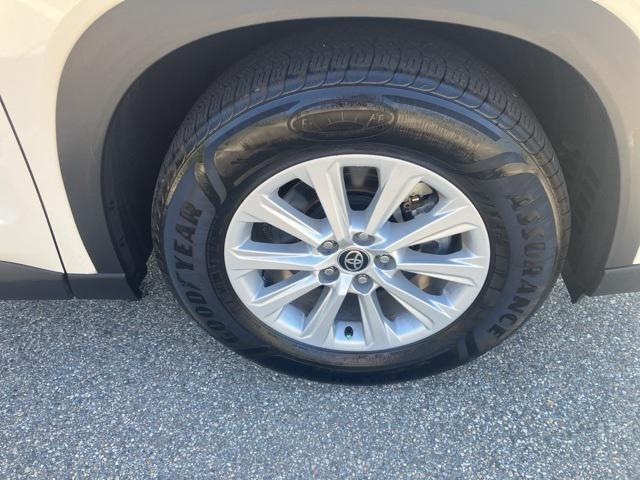 used 2024 Toyota Grand Highlander car, priced at $43,999