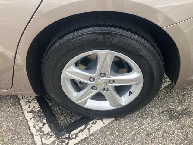 used 2023 Chevrolet Malibu car, priced at $14,999