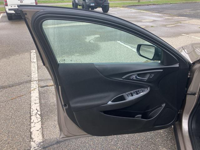 used 2023 Chevrolet Malibu car, priced at $14,999