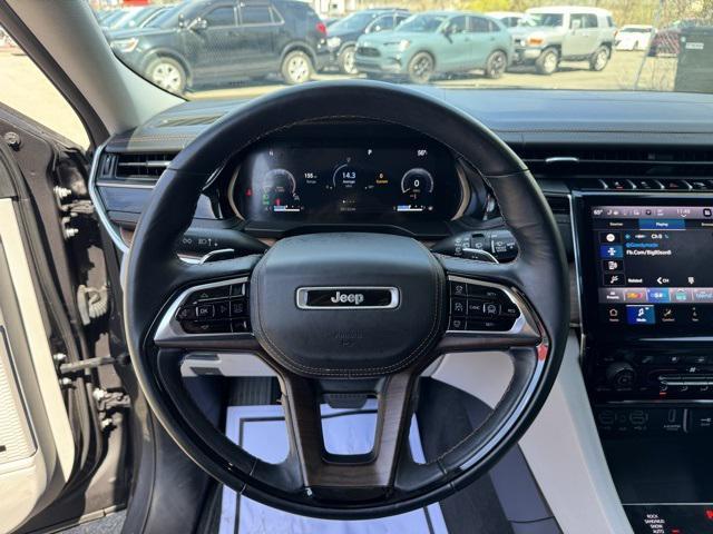 used 2022 Jeep Grand Cherokee car, priced at $40,199