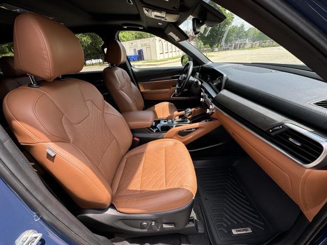 used 2023 Kia Telluride car, priced at $38,999